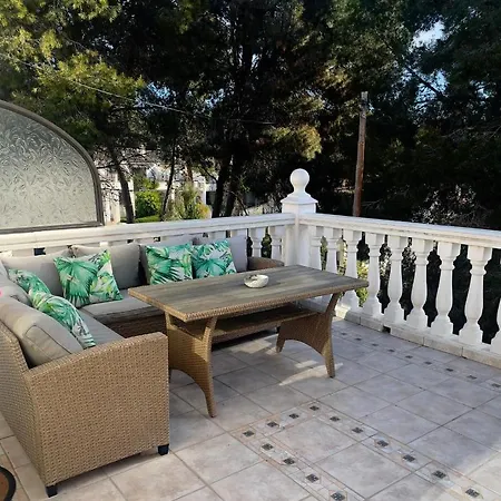 Casa El Bella 1 *